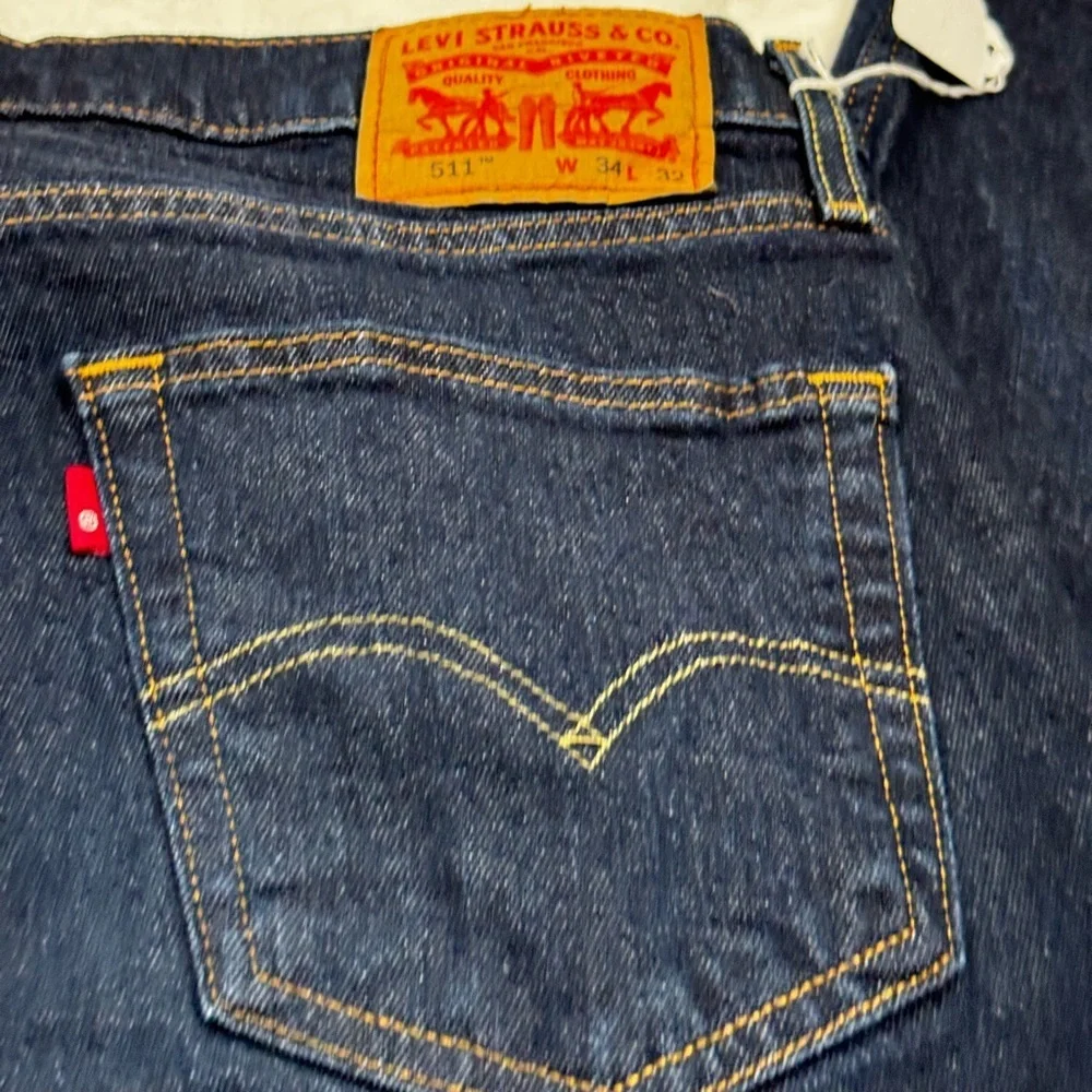 Levi’s 511 Denim Jeans in euc size 34/32 relaxed comfort fit red tag Levi’s Y2K